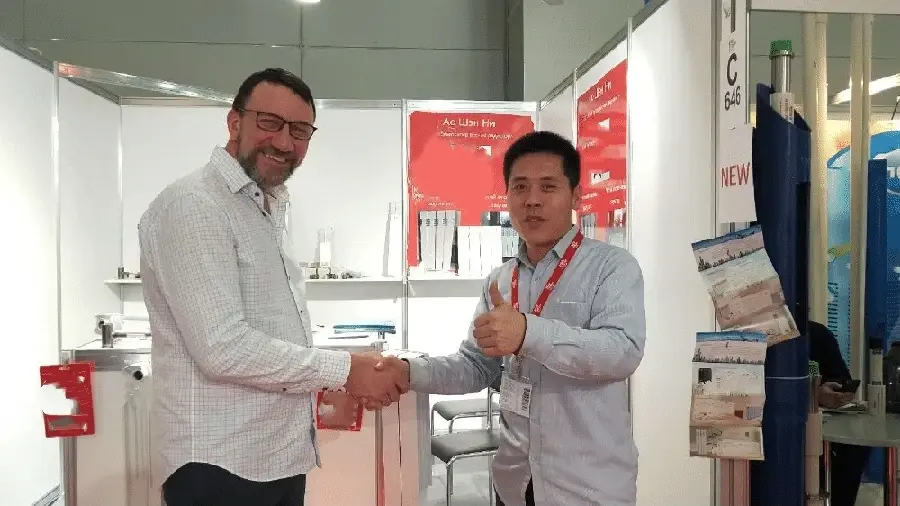  customer recognition