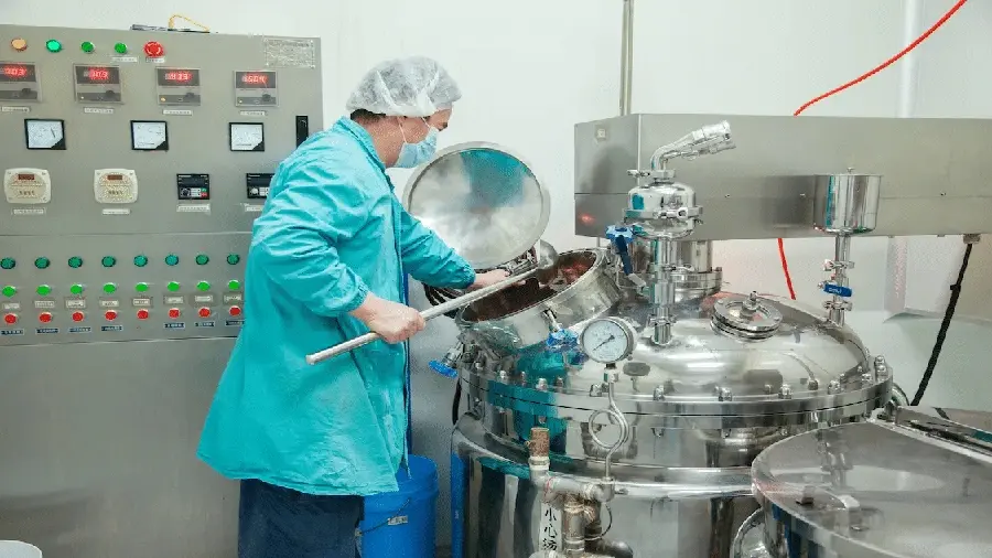 advanced and complete equipment, advanced and complete equipment,